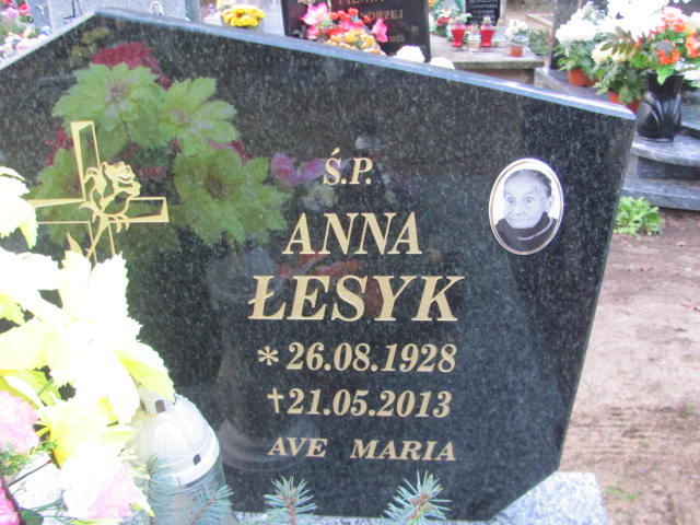 Anna Łesyk 1928 Borne Sulinowo - Grobonet - Wyszukiwarka osób pochowanych