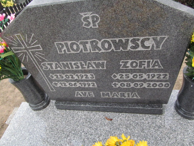 Zofia Piotrowska 1922 Borne Sulinowo - Grobonet - Wyszukiwarka osób pochowanych