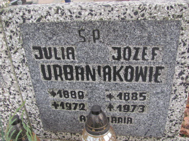 Julia Urbaniak 1888 Borne Sulinowo - Grobonet - Wyszukiwarka osób pochowanych