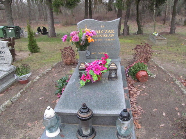 Grób Bronisław Walczak