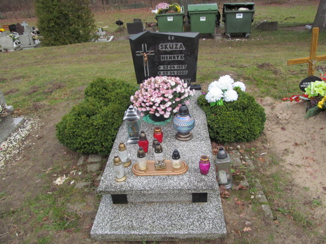 Grób Henryk  Skuza 